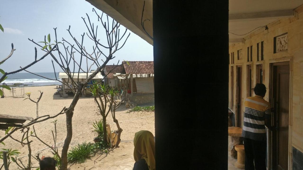 Hotel Kampoeng Drini Brono Luaran gambar