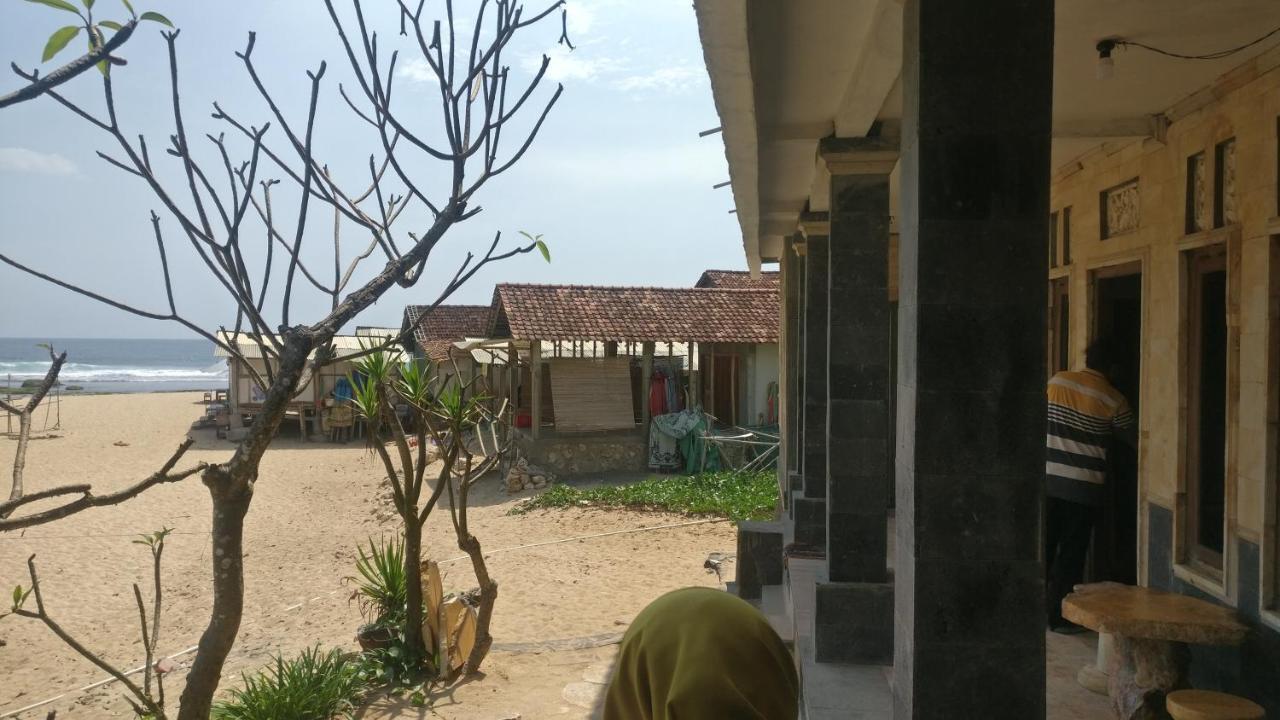 Hotel Kampoeng Drini Brono Luaran gambar